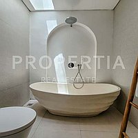 Contemporary Comfort In Kerobokan. Villas in Bali for Sale: Villa in Kerobokan, Bali for 248 Thousands USD. Leasehold. Preview photo #8