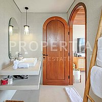 Contemporary Comfort In Kerobokan. Villas in Bali for Sale: Villa in Kerobokan, Bali for 248 Thousands USD. Leasehold. Preview photo #13