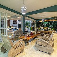 A timeless blend of traditional elegance and modern luxury in Kerobokan. Villas in Bali for Sale: Вилла в Керобокан, Бали за 1012 тыс. USD. Leasehold. Предварительный просмотр фото #3
