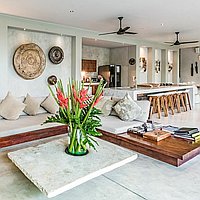 Chic 4-bedroom avant-garde villa in Umalas for lease. Villas in Bali for Sale: Villa in Kerobokan, Bali for 949 Thousands USD. Leasehold. Preview photo #3