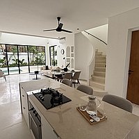 Sleek Modern Living with Serene Poolside near Bumbak. Villas in Bali for Sale: Villa in Kerobokan, Bali for 399 Thousands USD. Leasehold. Preview photo #3