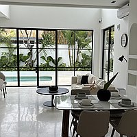 Sleek Modern Living with Serene Poolside near Bumbak. Villas in Bali for Sale: Villa in Kerobokan, Bali for 399 Thousands USD. Leasehold. Preview photo #6