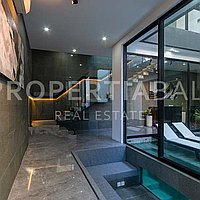 Modern Contemporary Villa In Kerobokan. Villas in Bali for Sale: Vila di Kerobokan, Bali untuk 285 Ribuan USD. Leasehold. Pratinjau foto #7