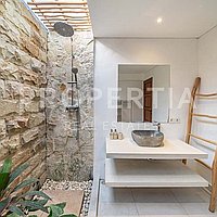 Beautiful Modern Villa In Kerobokan. Villas in Bali for Sale: Villa in Kerobokan, Bali for 230 Thousands USD. Leasehold. Preview photo #8