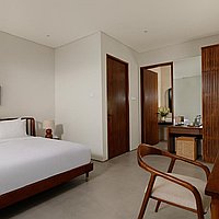 Modern contemporary freehold villa in Kerobokan. Villas in Bali for Sale: Вилла в Керобокан, Бали за 552 тыс. USD. Freehold. Предварительный просмотр фото #13
