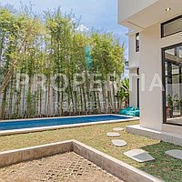 Beautiful Modern Family Home In Munggu. Villas in Bali for Sale: Villa in Munggu, Bali for 264 Thousands USD. Freehold. Preview photo #19