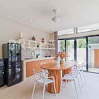Beautiful Modern Family Home In Munggu. Villas in Bali for Sale: Villa in Munggu, Bali for 264 Thousands USD. Freehold. Preview of photo #1