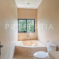 Beautiful Modern Family Home In Munggu. Villas in Bali for Sale: Villa in Munggu, Bali for 264 Thousands USD. Freehold. Preview photo #11