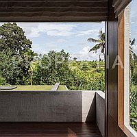Exquisite Villa In Timeless Design In Tumbak Bayuh. Villas in Bali for Sale: Villa in Tumbak Bayuh, Bali for 1356 Thousands USD. Leasehold. Preview photo #10