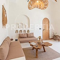 Charming Mediterranean Villa In Bingin. Villas in Bali for Sale: Вилла в Бингин, Бали за 259 тыс. USD. Leasehold. Предварительный просмотр фото #3