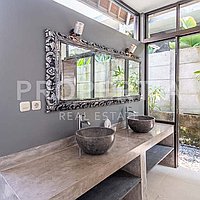 Spacious Modern Tropical Living In Padonan. Villas in Bali for Sale: Villa in Padonan, Bali for 288 Thousands USD. Leasehold. Preview photo #10