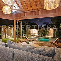 Stunning Balinese Villa Steps To The Beach. Villas in Bali for Sale: Vila di Bingin, Bali untuk 420 Ribuan USD. Leasehold. Pratinjau foto #3
