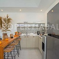 Stunning Modern Family Home In Berawa. Villas in Bali for Sale: Vila di Berawa (Canggu), Bali untuk 303 Ribuan USD. Leasehold. Pratinjau foto #7