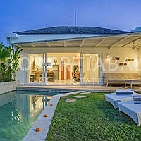 Stunning Modern Family Home In Berawa. Villas in Bali for Sale: Vila di Berawa (Canggu), Bali untuk 303 Ribuan USD. Leasehold. Pratinjau foto #10