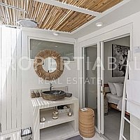 Stunning Modern Family Home In Berawa. Villas in Bali for Sale: Vila di Berawa (Canggu), Bali untuk 303 Ribuan USD. Leasehold. Pratinjau foto #4