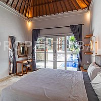 Modern Balinese Family Home In Berawa. Villas in Bali for Sale: Vila di Berawa (Canggu), Bali untuk 417 Ribuan USD. Leasehold. Pratinjau foto #7