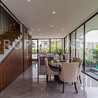 Luxury Family Home With Ocean View In Ungasan. Villas in Bali for Sale: Vila di Ungasan, Bali untuk 466 Ribuan USD. Leasehold. Pratinjau foto #1
