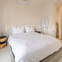 Spacious And Stylish Villa In Berawa. Villas in Bali for Sale: Вилла в Берава (Чангу), Бали за 390 тыс. USD. Leasehold. Предварительный просмотр фото #2
