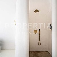 Spacious And Stylish Villa In Berawa. Villas in Bali for Sale: Вилла в Берава (Чангу), Бали за 390 тыс. USD. Leasehold. Предварительный просмотр фото #8
