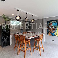 Beautiful Tropical Villa In Ungasan. Villas in Bali for Sale: Vila di Ungasan, Bali untuk 174 Ribuan USD. Leasehold. Pratinjau foto #1