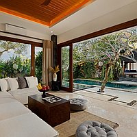 Modern Balinese villa with large garden in Ungasan for sale. Villas in Bali for Sale: Villa in Bukit South, Bali for 521 Thousands USD. Freehold. Preview photo #1