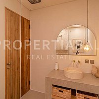 Amazing Tropical Inspired Villa In The Heart Of Bumbak. Villas in Bali for Sale: Vila di Umalas, Bali untuk 242 Ribuan USD. Leasehold. Pratinjau foto #20