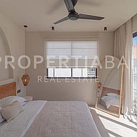 Amazing Tropical Inspired Villa In The Heart Of Bumbak. Villas in Bali for Sale: Vila di Umalas, Bali untuk 242 Ribuan USD. Leasehold. Pratinjau foto #10