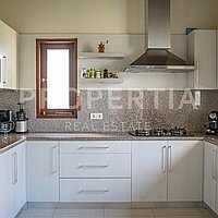 Charming 2-Bedroom Villa In Prime Berawa. Villas in Bali for Sale: Вилла в Берава (Чангу), Бали за 359 тыс. USD. Leasehold. Предварительный просмотр фото #3