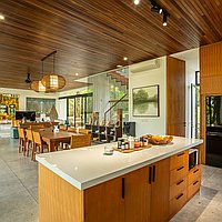 Luxury living amidst lush jungle in Buwit. Villas in Bali for Sale: Вилла в Танах Лот (Табанан), Бали за 1490 тыс. USD. Freehold. Предварительный просмотр фото #5
