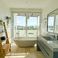 Amazing Modern Tropical Villa In Tumbak Bayuh. Villas in Bali for Sale: Вилла в Tumbak Bayuh, Бали за 306 тыс. USD. Leasehold. Предварительный просмотр фото #8