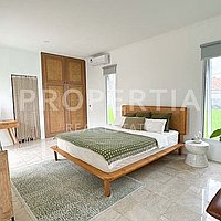 Amazing Modern Tropical Villa In Tumbak Bayuh. Villas in Bali for Sale: Вилла в Tumbak Bayuh, Бали за 306 тыс. USD. Leasehold. Предварительный просмотр фото #11