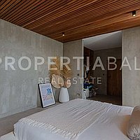 Outstanding Industrial Style Family Villa In Berawa. Villas in Bali for Sale: Vila di Berawa (Canggu), Bali untuk 829 Ribuan USD. Leasehold. Pratinjau foto #6