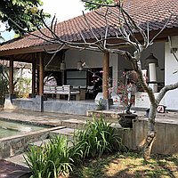 Unique villa compound near Seseh Beach for lease. Villas in Bali for Sale: Вилла в Танах Лот (Табанан), Бали за 664 тыс. USD. Leasehold. Предварительный просмотр фото #1