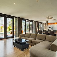 Ultra-chic modern villa with panoramic views of Jimbaran Bay and Benoa. Villas in Bali for Sale: Villa in Bukit South, Bali for 25.5 Billion IDR. Freehold. Preview photo #6