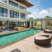 Ultra-chic modern villa with panoramic views of Jimbaran Bay and Benoa. Villas in Bali for Sale: Villa in Bukit South, Bali for 25.5 Billion IDR. Freehold. Preview photo #1