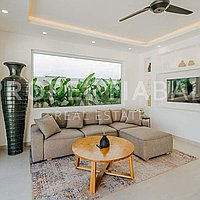 Stunning Family Home In Padonan. Villas in Bali for Sale: Vila di Padonan, Bali untuk 312 Ribuan USD. Leasehold. Pratinjau foto #6