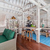 Beautiful Joglo Style Villa In Ungasan. Villas in Bali for Sale: Вилла в Унгасан, Бали за 130 тыс. USD. Leasehold. Предварительный просмотр фото #1