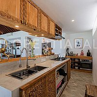 Beautiful Family Home In Umalas. Villas in Bali for Sale: Vila di Umalas, Bali untuk 399 Ribuan USD. Leasehold. Pratinjau foto #6