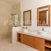 Amazing Modern Tropical Villa In Padonan. Villas in Bali for Sale: Villa in Padonan, Bali for 421 Thousands USD. Leasehold. Preview photo #6