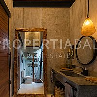Stunning Modern Industrial Villa In Babakan. Villas in Bali for Sale: Вилла в Babakan, Бали за 416 тыс. USD. Leasehold. Предварительный просмотр фото #7