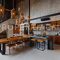 Stunning Modern Industrial Villa In Babakan. Villas in Bali for Sale: Вилла в Babakan, Бали за 416 тыс. USD. Leasehold. Предварительный просмотр фото #2