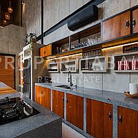 Stunning Modern Industrial Villa In Babakan. Villas in Bali for Sale: Вилла в Babakan, Бали за 416 тыс. USD. Leasehold. Предварительный просмотр фото #4
