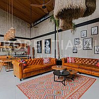 Stunning Modern Industrial Villa In Babakan. Villas in Bali for Sale: Вилла в Babakan, Бали за 416 тыс. USD. Leasehold. Предварительный просмотр фото #1