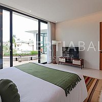 Timeless Luxury Family Villa In Berawa. Villas in Bali for Sale: Vila di Berawa (Canggu), Bali untuk 1153 Ribuan USD. Freehold. Pratinjau foto #17