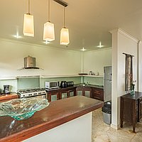 Large family home in a great Bukit location with ocean views. Villas in Bali for Sale: Вилла в Bukit South, Бали за 675 тыс. USD. Freehold. Предварительный просмотр фото #6