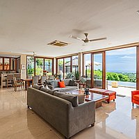 Luxury hillside villa with breathtaking ocean views in Labuan Sait. Villas in Bali for Sale: Вилла в Бали за 1359 тыс. USD. Freehold. Предварительный просмотр фото #5