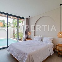 Stunning Modern Family Villa In Umalas. Villas in Bali for Sale: Vila di Umalas, Bali untuk 297 Ribuan USD. Leasehold. Pratinjau foto #15