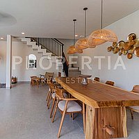 Stunning Modern Family Villa In Umalas. Villas in Bali for Sale: Vila di Umalas, Bali untuk 297 Ribuan USD. Leasehold. Pratinjau foto #4
