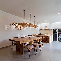 Stunning Modern Family Villa In Umalas. Villas in Bali for Sale: Vila di Umalas, Bali untuk 297 Ribuan USD. Leasehold. Pratinjau foto #2
