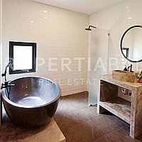 Modern Joglo Style Villa In Padonan. Villas in Bali for Sale: Vila di Padonan, Bali untuk 244 Ribuan USD. Leasehold. Pratinjau foto #5